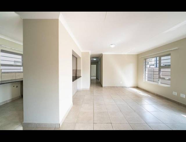 3 BEDROOM HOUSE FOR SALE IN PARKDENE